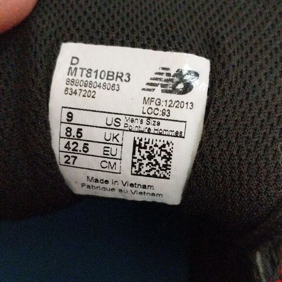 New Balance Pointure Hommes All Terrain hiking running shoe sneaker men's size 9 - Picture 2 of 12